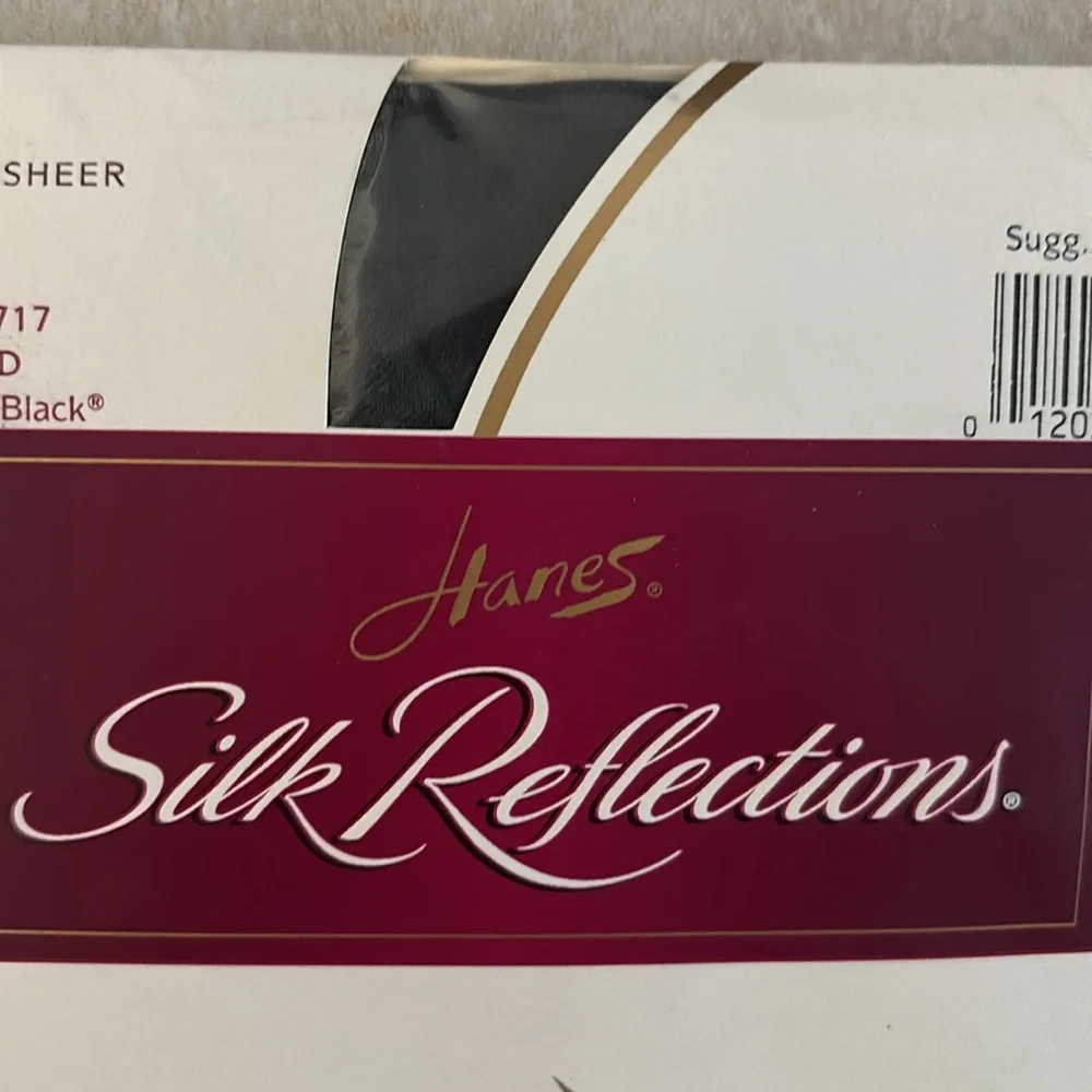 Hanes pantyhose NWT silky sheer control top in black size medium wedding formal